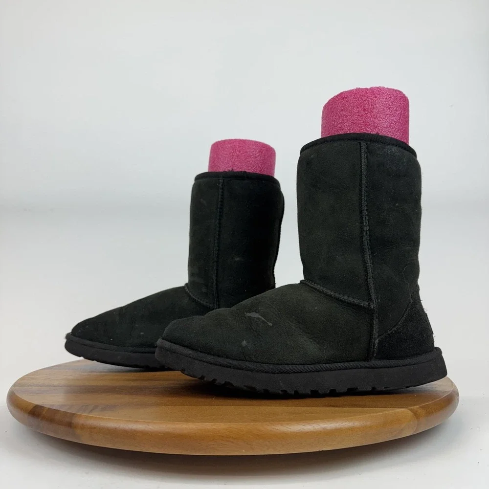 Womens Ugg Classic Short II Black Suede Shearling Lined Comfort Boots Size 6‎ M